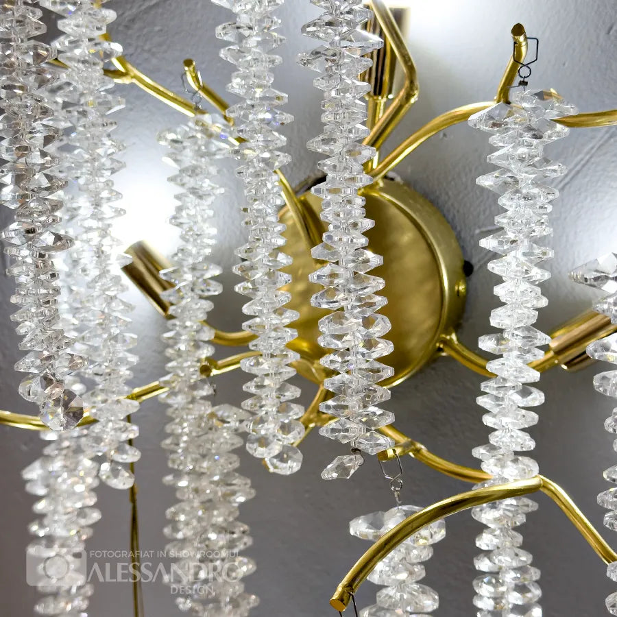 Použijte Cristal Chandler 3x G9 Gold