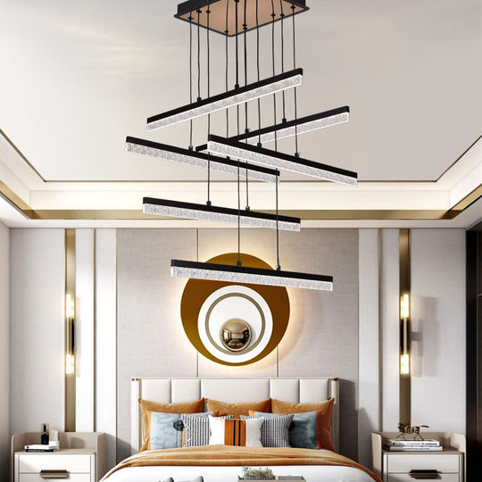 Závěsný LED lustr s dálkovým ovládáním, STRATA, 6 prvků, 82W, světlo 3000/4000/6000K, černý, nastavitelná výška LED lustry s dálkovým ovládáním Výchozí název Alessandro Design