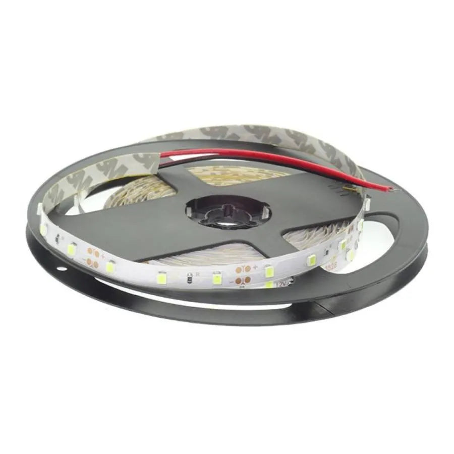 LED pás R2835 12V 5M IP20 6400K