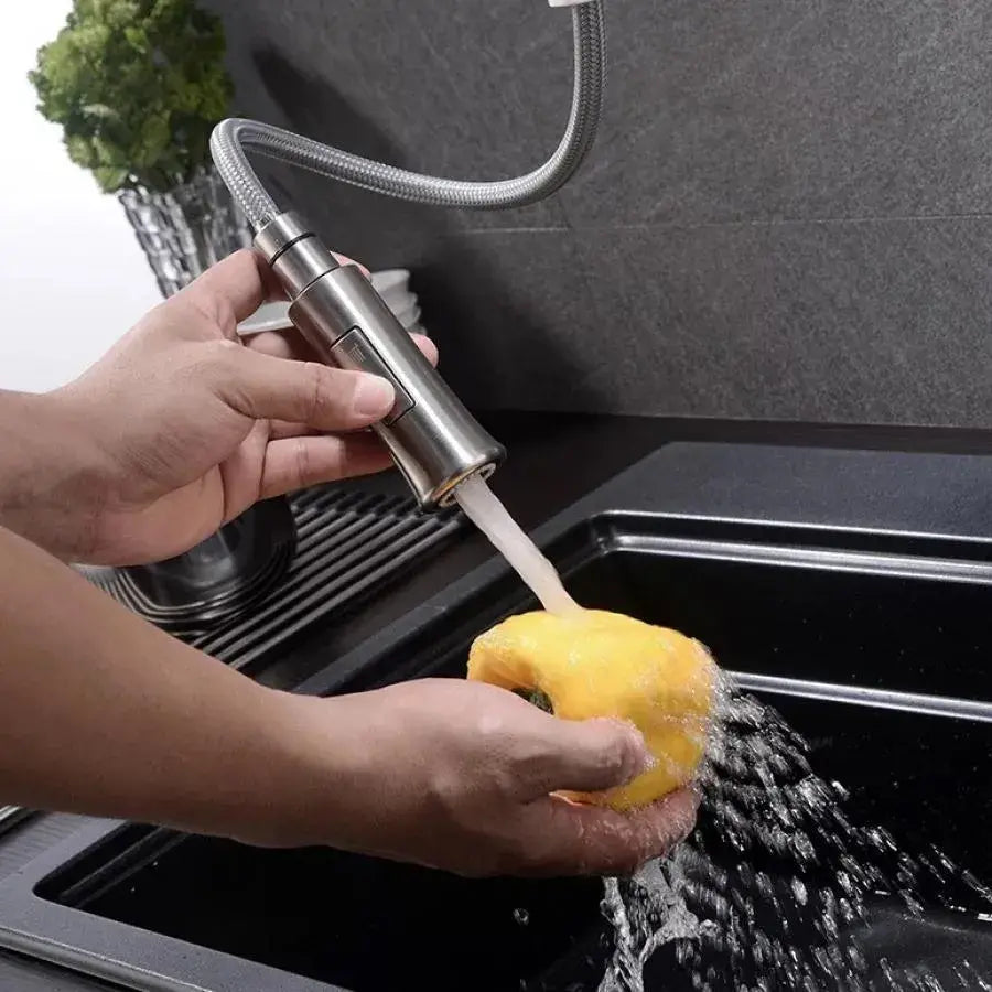 Baterie kuchyně s extrahovatelnou sprchou, nerezová ocel 304, satén, CF023