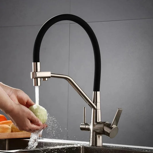 Kuchyňská baterie se 3 koněmi flexibilní potrubí černá stříbrná černá