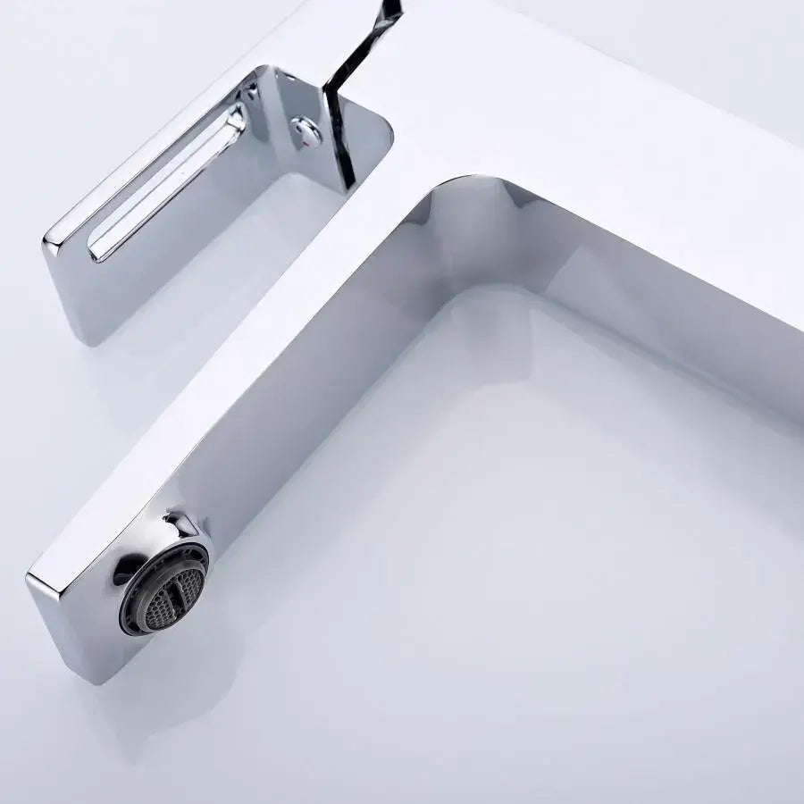 Baterie umyvadla, sanitární mosaz, satén, 9807