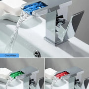 Washbasin, chrom, RGB světlo, změna barvy v závislosti na teplotě vody, OD3014