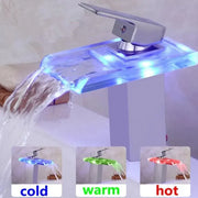 Baterie Washbasin, slitina a sklo, chrom, RGB světlo, změna barvy v závislosti na teplotě vody, OD3013