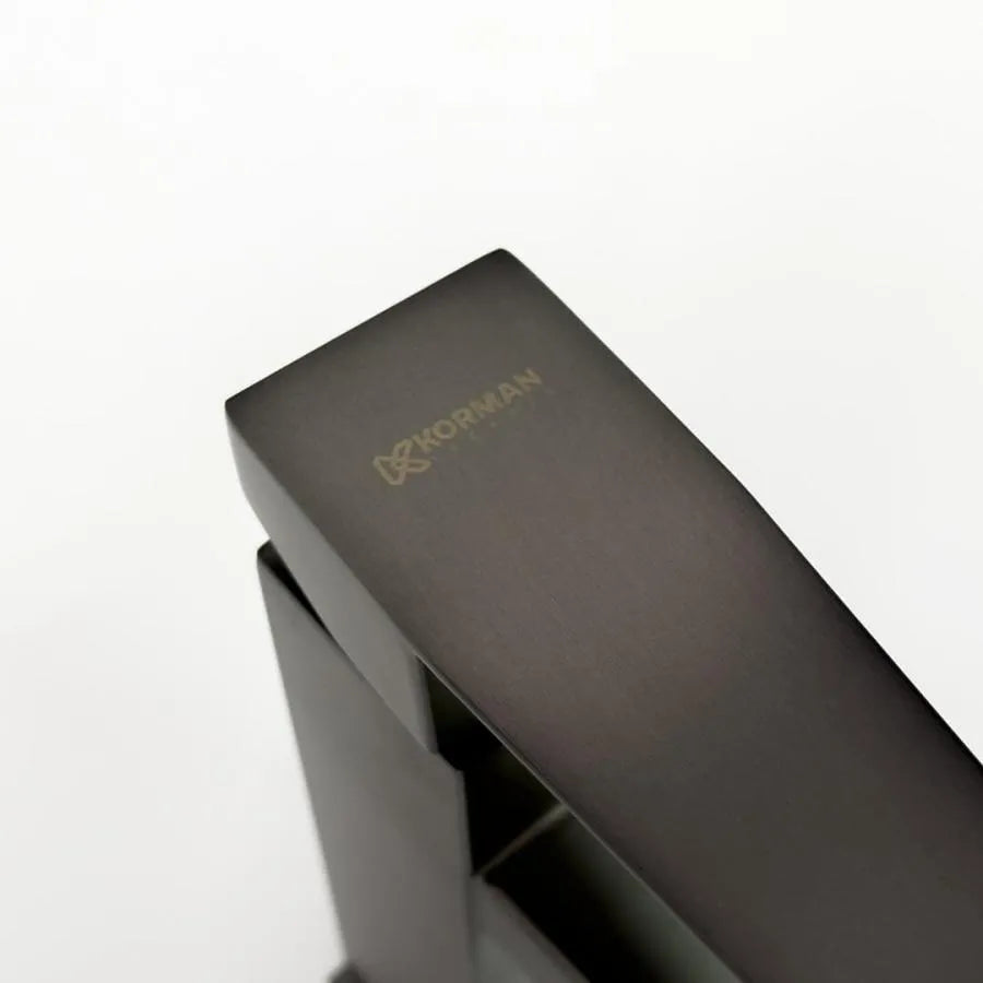 Baterie Washbasin z nerezové oceli šedá zy1006