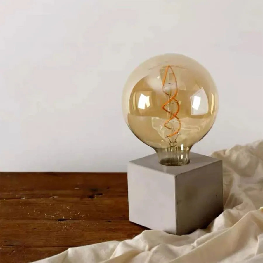 BC se spirálovým vláknem E27, 4W, teplé světlo