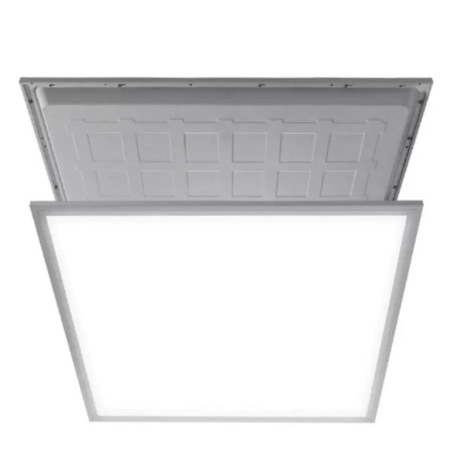 LED panel zapustil 48 W studené bílé světlo