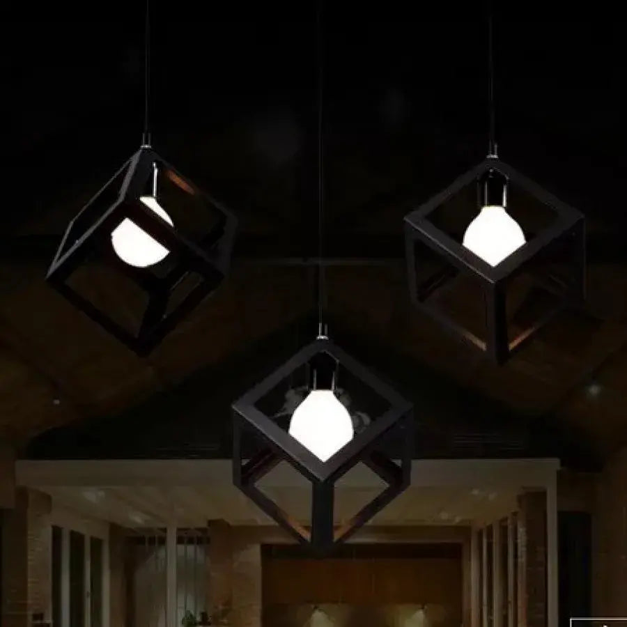 Tvar lustrum mláďata, lineární trio Struktur, 3x E27, černý, kov