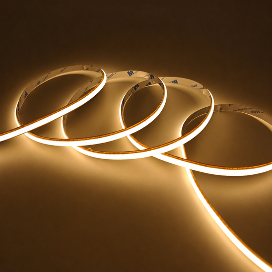 LED pásek 53W/10M, IP21, šířka 0,8 cm, teplé světlo, 3000 K, bílá