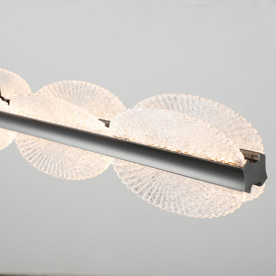 Závěsný LED lustr s dálkovým ovládáním ISOTTA 105W, Studené/Teplé/Neutrální světlo 3000K/4000K/6000K, Stmívatelné, Nastavitelná výška, Černá a stříbrná, Kov a Crystal