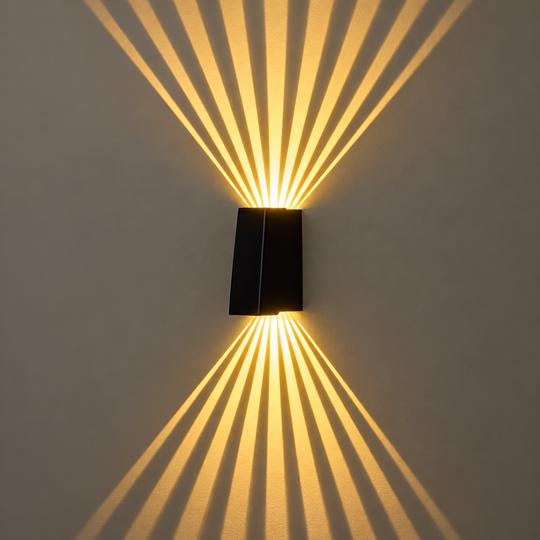 CALMO Venkovní nástěnné LED světlo, 8W, Teplé světlo, IP65, Hliník, Černá