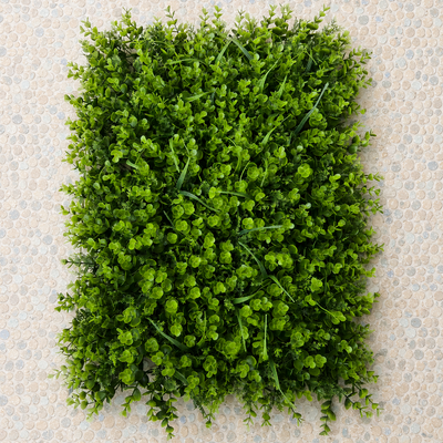Umělý rostlinný živý plotový panel Eukalyptus smíšený, 40 x 60 cm, zelený