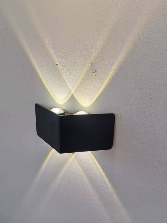 Venkovní a vnitřní nástěnné LED svítidlo, 4 zdroje x 1W, IP65, ABS, černá, 3000K