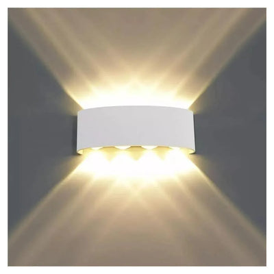 Fantazie použijte interiérový/exteriér LED, 8 zdrojů x 1W, IP65, bílá, 3000k