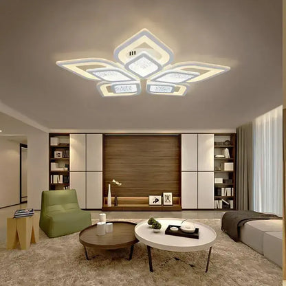 LED CHANDIER s dálkovým ovládáním Dalia, 170W, 5 okvětních lístků, chladné/horké/neutrální světlo, nestabilní, bílé