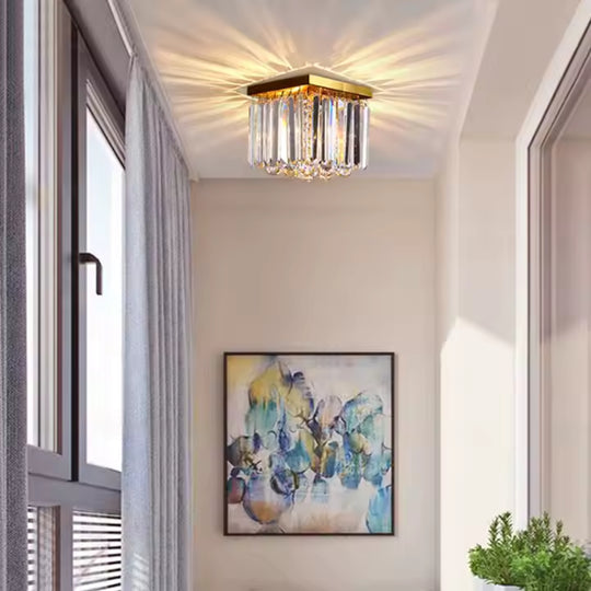 Křišťálový lustr MARTINEZ Linear Luxe, Průměr 35cm, 4x E14, Lesklý zlatý Moderní svícen Výchozí název Alessandro Design